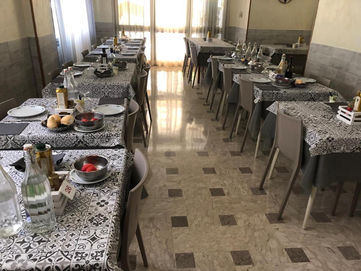 Hotel Grappoli Rimini Ngoại thất bức ảnh
